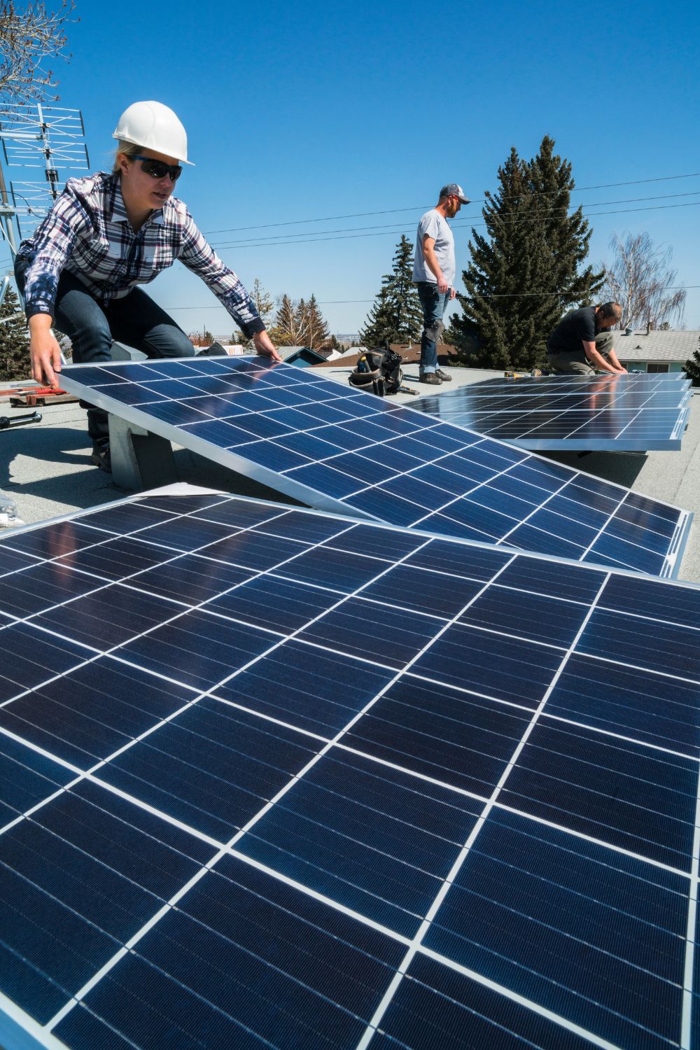 solar powered solutions by EiB Fusion